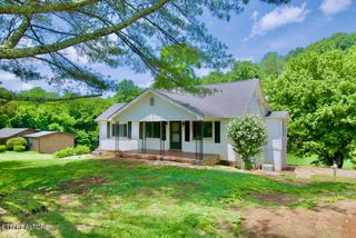 325 Self Hollow Rd, Rockford, TN 37853