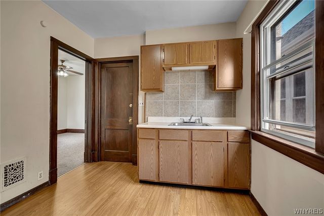 565 Military Road, Buffalo, NY 14207