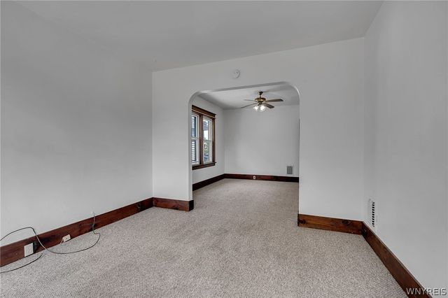 565 Military Road, Buffalo, NY 14207