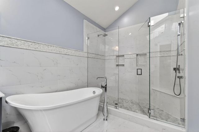 302 Alicante Drive, Juno Beach, FL 33408