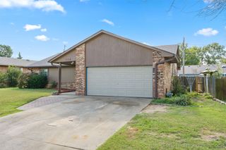 2138 Jefferson Road, Bartlesville, OK 74006