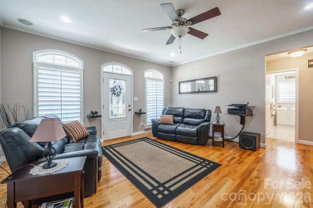 835 Sagefield Court, Lincolnton, NC 28092