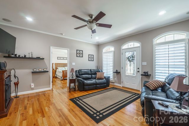 835 Sagefield Court, Lincolnton, NC 28092