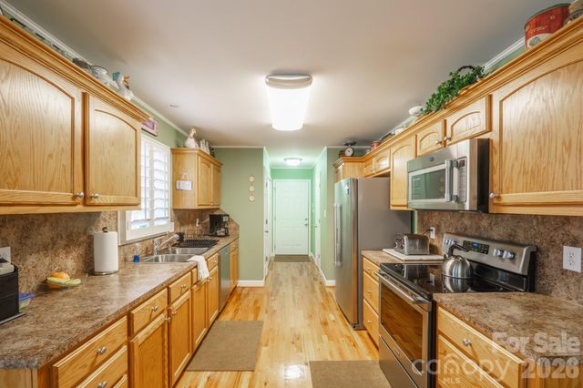 835 Sagefield Court, Lincolnton, NC 28092