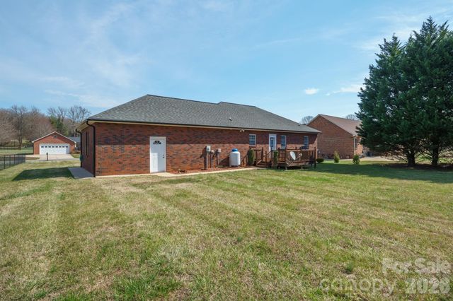 835 Sagefield Court, Lincolnton, NC 28092