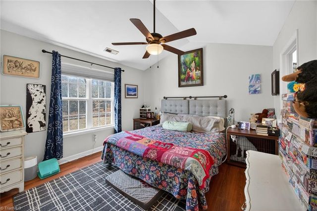 2083 Tea Berry Court, Winston-salem, NC 27127