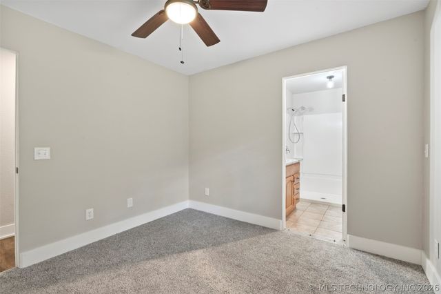 56201 County Road 660 Road, Colcord, OK 74338