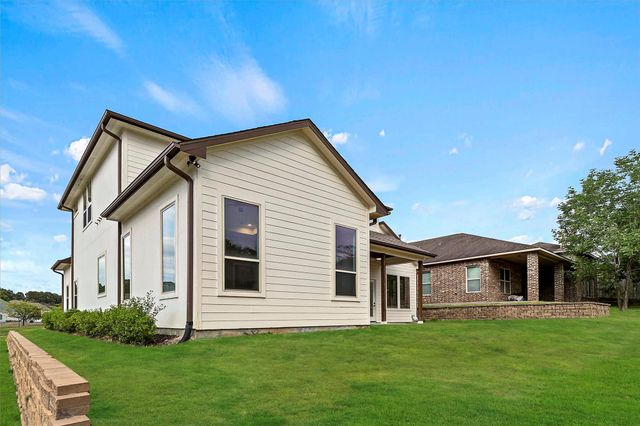 250 Hampton Glen Road, Montgomery, TX 77356