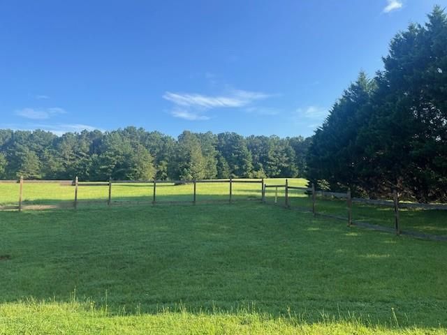 107 Meadows Drive, Senoia, GA 30276