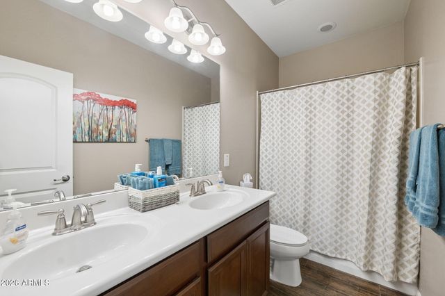 8993 W RUTH Avenue, Peoria, AZ 85345