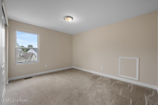 9108 Tamarack Grove Ln, Louisville, KY 40291