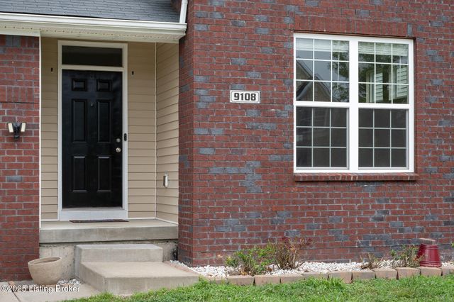 9108 Tamarack Grove Ln, Louisville, KY 40291