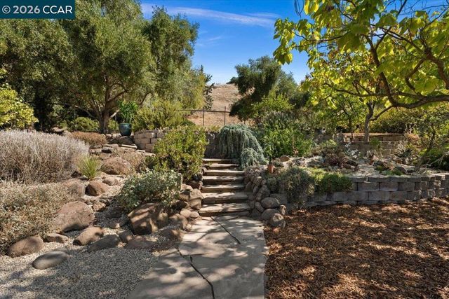 418 Marshall Drive, Walnut Creek, CA 94598