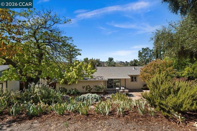 418 Marshall Drive, Walnut Creek, CA 94598