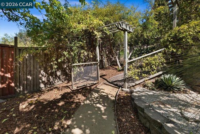 418 Marshall Drive, Walnut Creek, CA 94598
