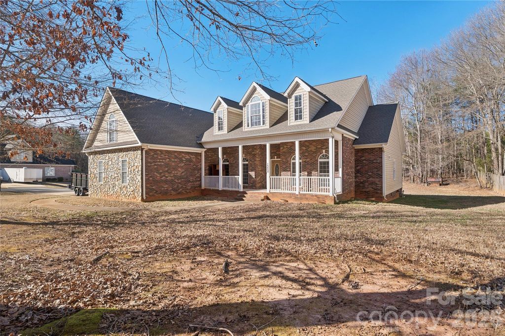 1308 Kerrington Way, Clover, SC 29710