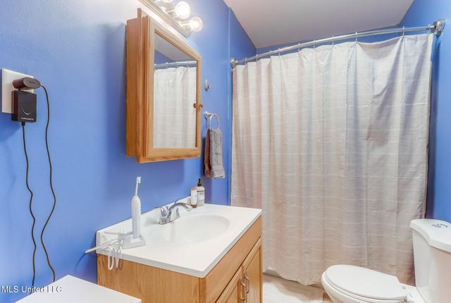 1425 E Mchenry Road, Perkinston, MS 39573