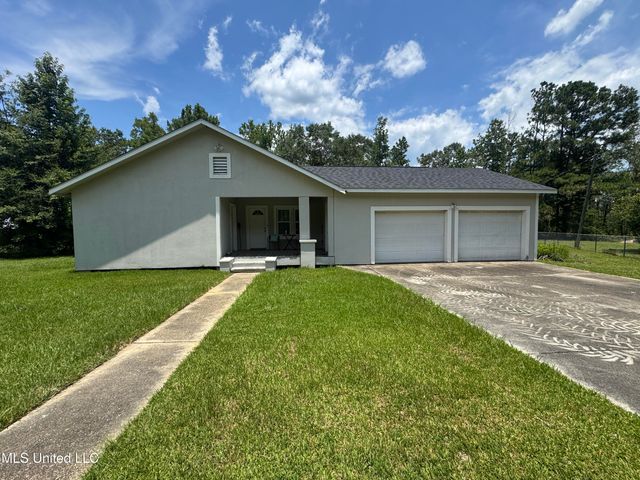 1425 E Mchenry Road, Perkinston, MS 39573
