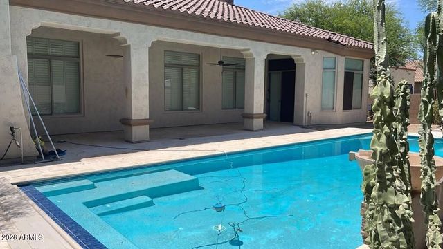 1814 W CALLE ESCUDA --, Phoenix, AZ 85085