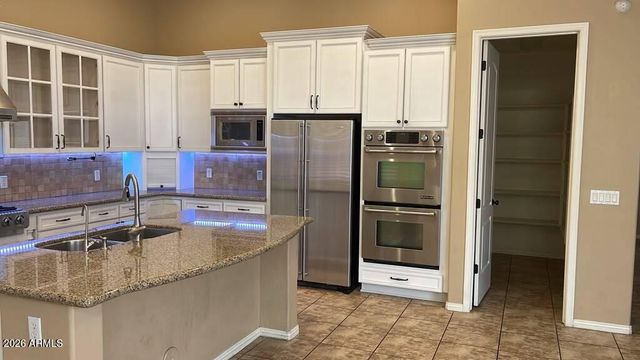 1814 W CALLE ESCUDA --, Phoenix, AZ 85085