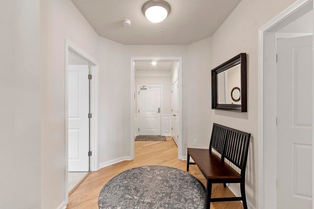 6 Overlook Dr 305, Andover, MA 01810