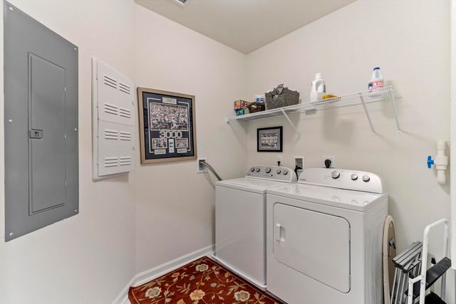 6 Overlook Dr 305, Andover, MA 01810