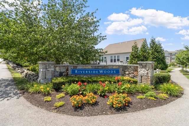 6 Overlook Dr 305, Andover, MA 01810