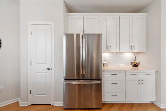 6 Overlook Dr 305, Andover, MA 01810