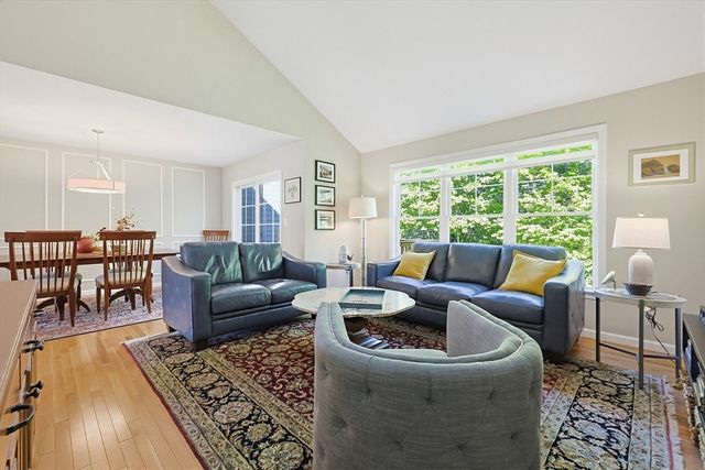 27 Country Hill Road 27, Holden, MA 01522