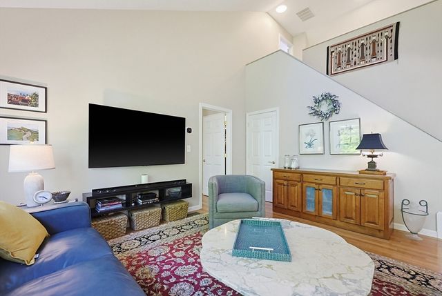 27 Country Hill Road 27, Holden, MA 01522