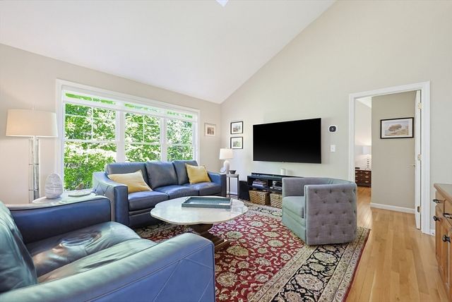 27 Country Hill Road 27, Holden, MA 01522