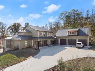 5265 Madge Lane, Gainesville, GA 30506