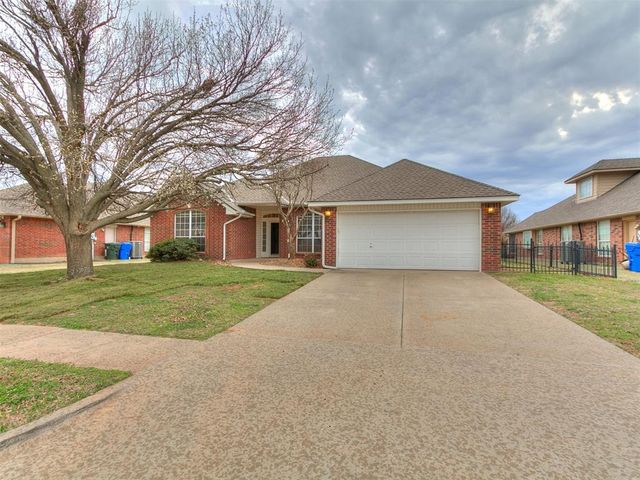 3812 Buckingham Drive, Norman, OK 73072