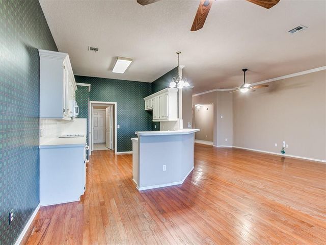 3812 Buckingham Drive, Norman, OK 73072