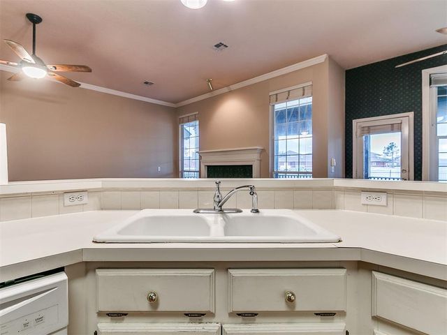 3812 Buckingham Drive, Norman, OK 73072