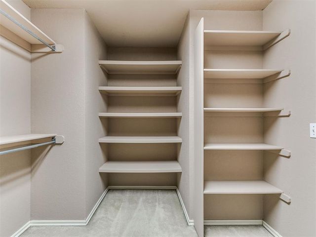 3812 Buckingham Drive, Norman, OK 73072