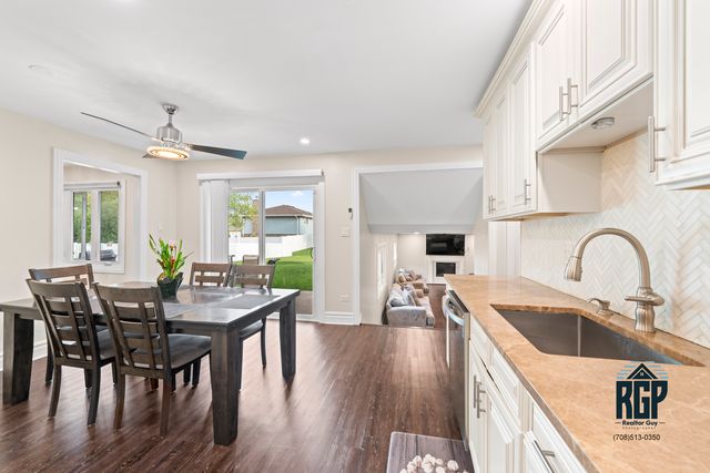 7705 Sycamore Drive, Orland Park, IL 60462