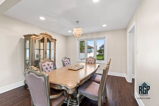 7705 Sycamore Drive, Orland Park, IL 60462