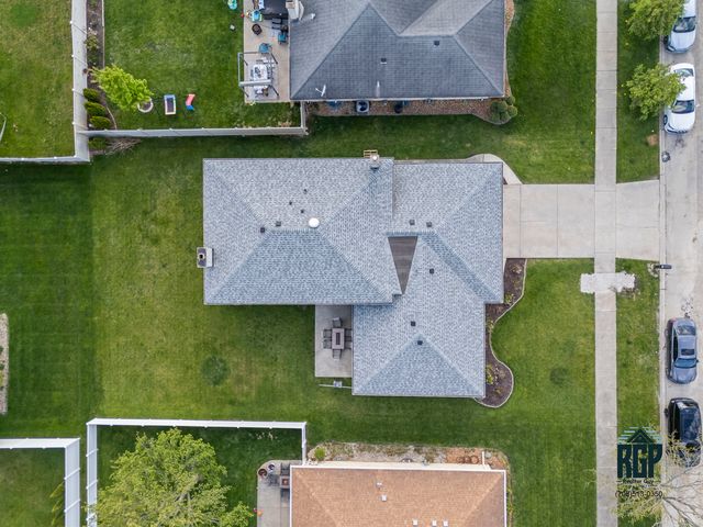 7705 Sycamore Drive, Orland Park, IL 60462