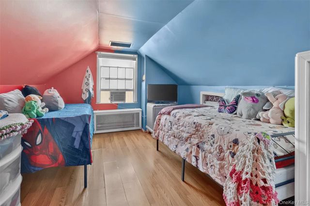 1069 Phoebe Street, Franklin Square, NY 11010