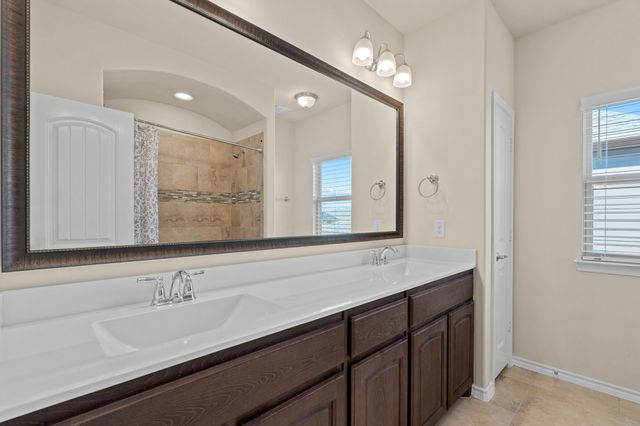 1704 Sparrow Street, Argyle, TX 76226