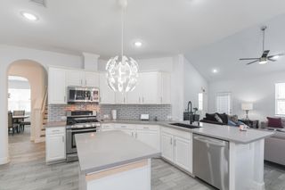 2006 Creek Run Drive, Pearland, TX 77584