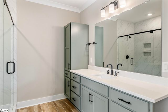 515 Ritchie Road, Fountain Inn, SC 29644