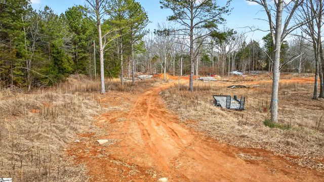 515 Ritchie Road, Fountain Inn, SC 29644