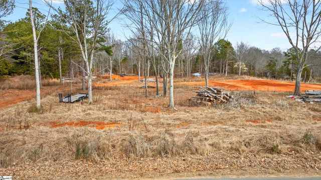 515 Ritchie Road, Fountain Inn, SC 29644