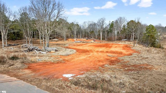 515 Ritchie Road, Fountain Inn, SC 29644
