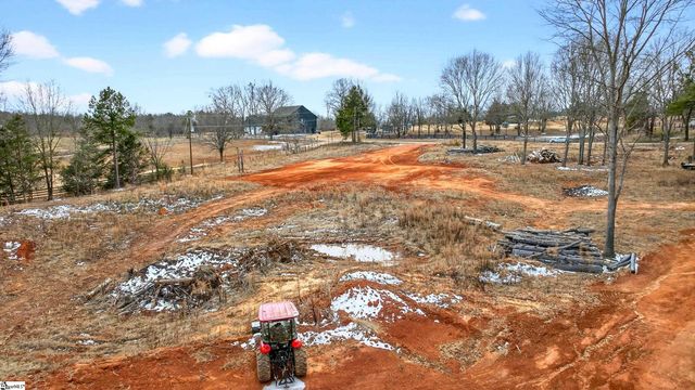 515 Ritchie Road, Fountain Inn, SC 29644
