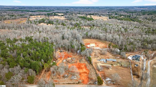 515 Ritchie Road, Fountain Inn, SC 29644