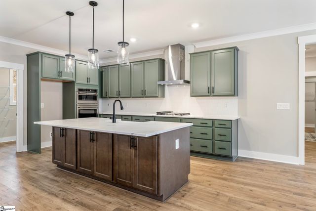 515 Ritchie Road, Fountain Inn, SC 29644