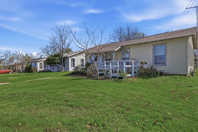 4159 Belmeade Drive, Fort Worth, TX 76115